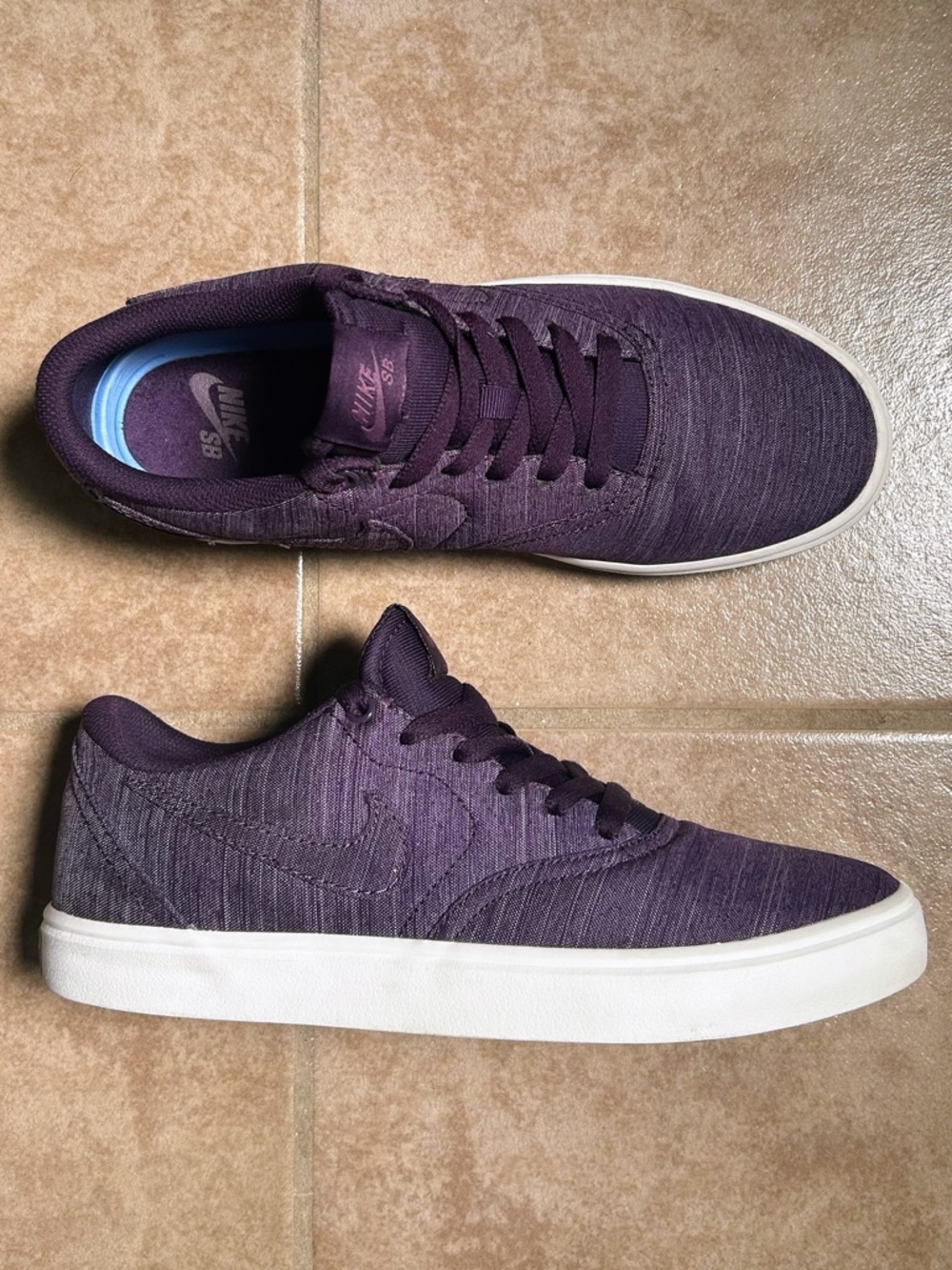 NIKE SB Check Solarsoft Sneakers-Women’s size 8